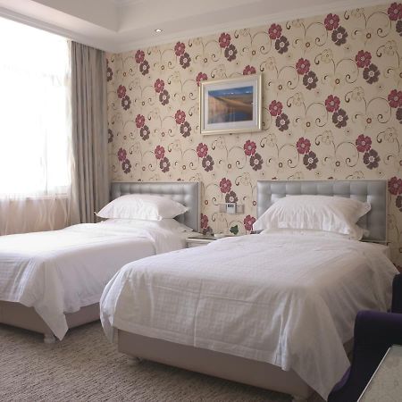 Xinyijia City Hotel Ürümcsi Kültér fotó